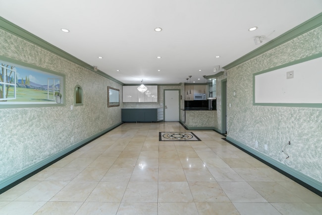 Building Photo - 7742 Redlands St