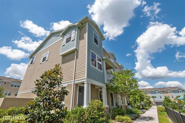 Primary Photo - 2 br, 3 bath House - 594 Piazza Pt