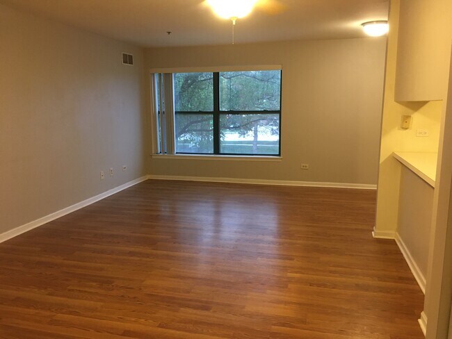 Foto del edificio - 3255 KIRCHOFF Rd