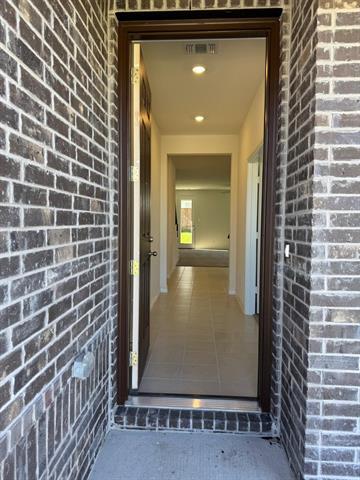 Building Photo - 764 Windsor Dr