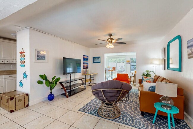 Foto del edificio - 4810 Winchester Dr