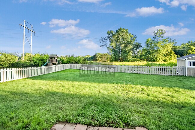 Foto del edificio - 4440 Valley Trace Dr