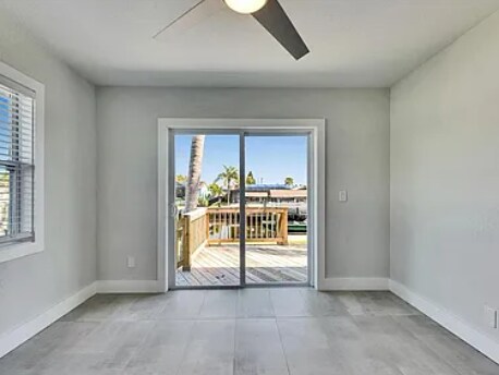 Building Photo - Apollo Beach Condo