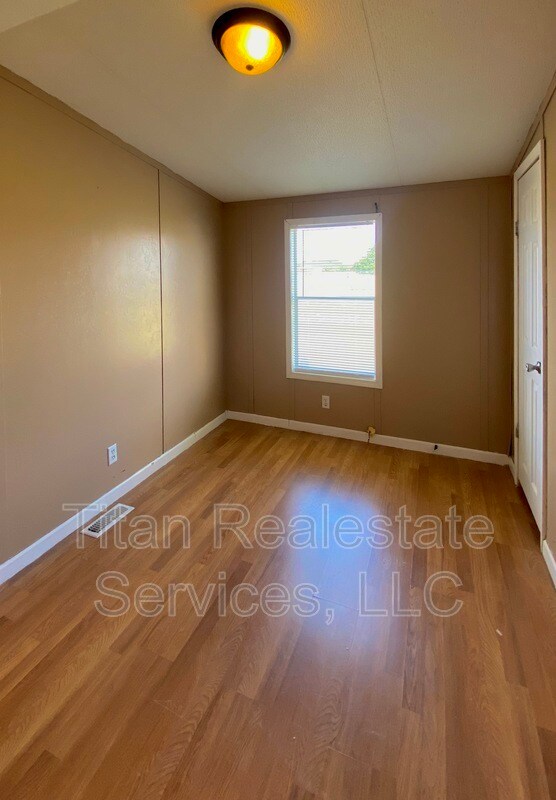 Foto del edificio - 1050 Osage Trail