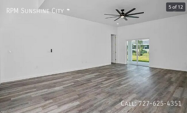 Building Photo - Spacious 4-Bedroom, 3-Bathroom Home in Bea...