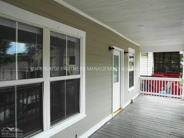 Building Photo - 149 Little St SE