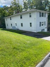 Building Photo - 84 Walnut St