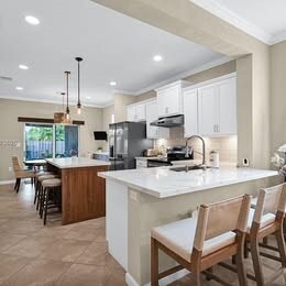 Foto del edificio - 8986 SW 214th Ter