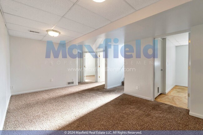 Building Photo - West Jordan Cul-de-sac home 4 BD 2 BA 1 GA