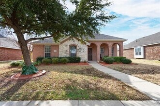 Building Photo - 1612 Warm Springs Dr