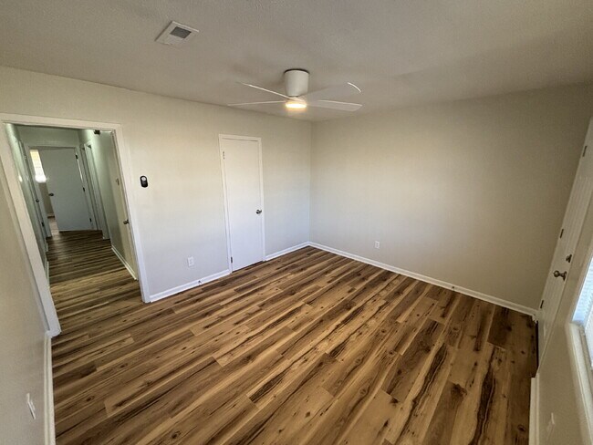 Foto del edificio - Available FOR RENT in Midland City, AL