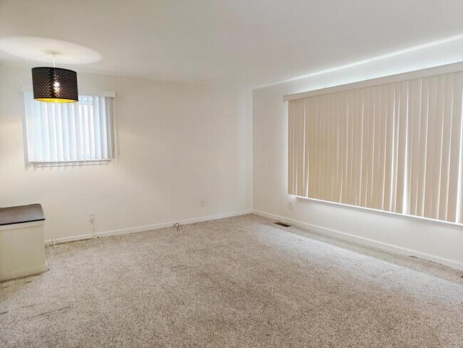 Foto del edificio - 32214 Oakley St