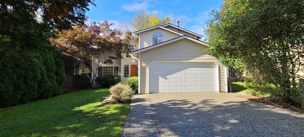 9821 128th Ave NE, Kirkland, WA 98033 House Rental in Kirkland, WA