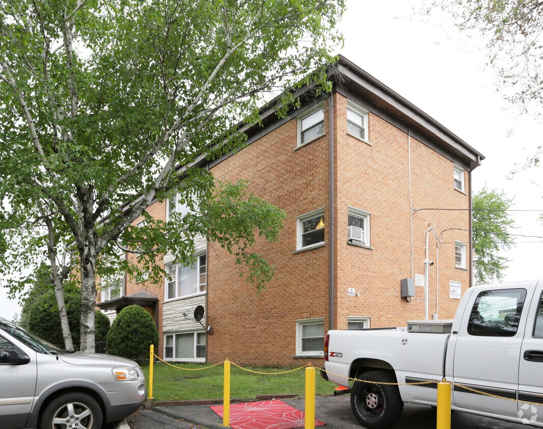 Building Photo - 529 S Michigan Ct