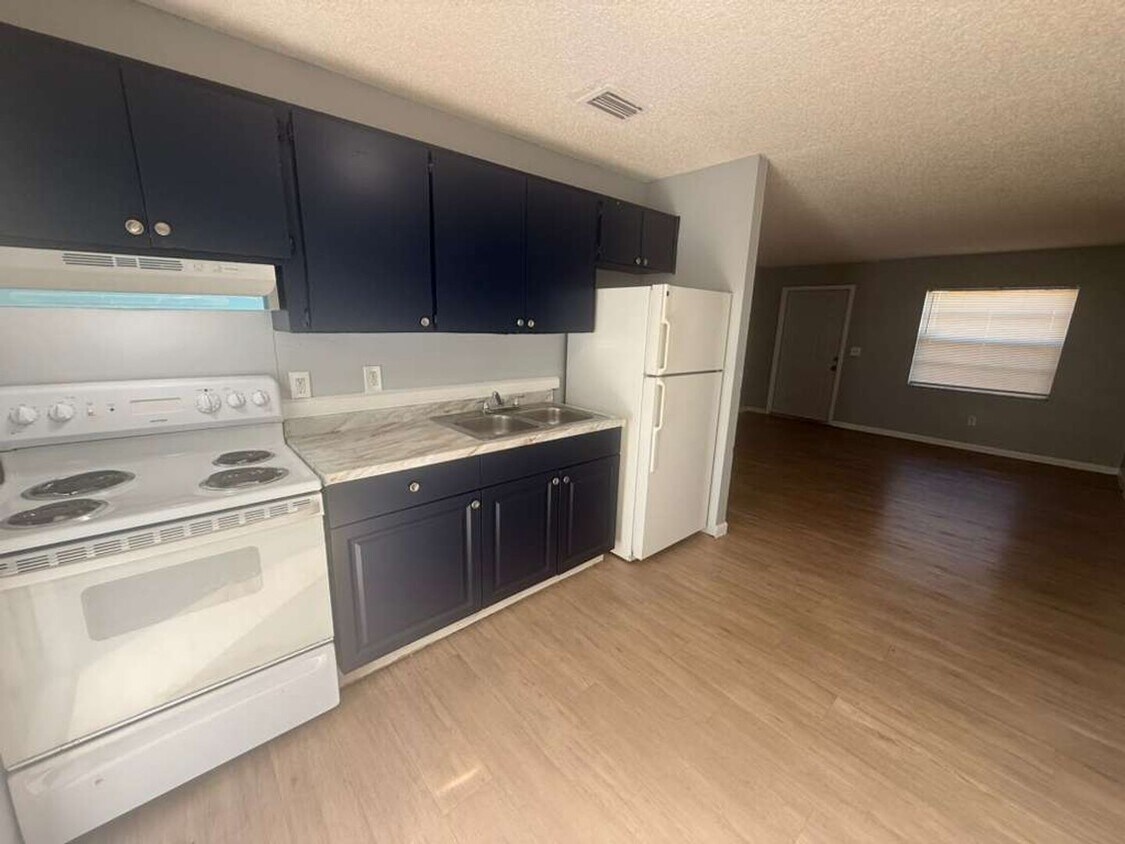 Primary Photo - 2/1 Duplex in Sulphur Springs