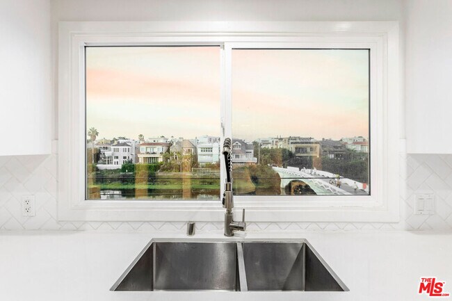 Foto del edificio - 29 Lighthouse St