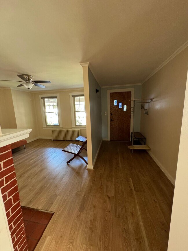 Foto del edificio - 5938 Phillips Ave