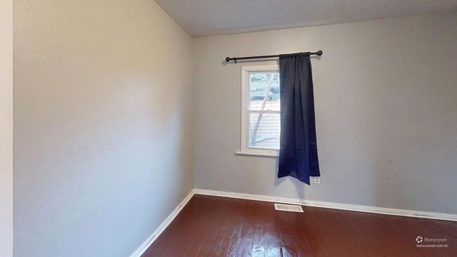 Building Photo - 309 Frost Ave