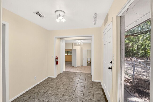 Foto del edificio - 1000 SW 9th St