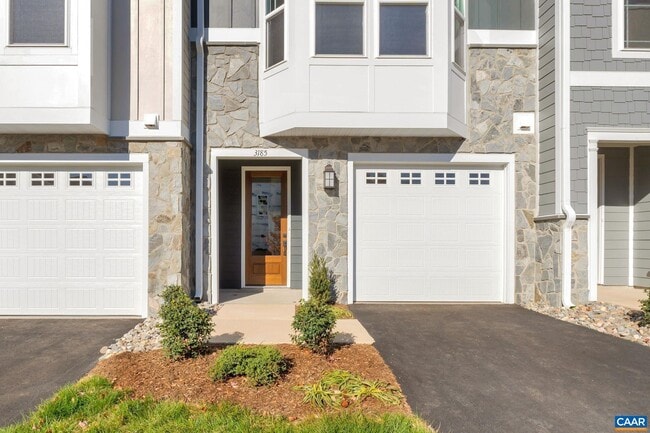 Building Photo - 2022 Calico Ct