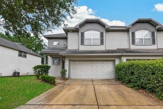 Building Photo - 119 Ledgestone Pl