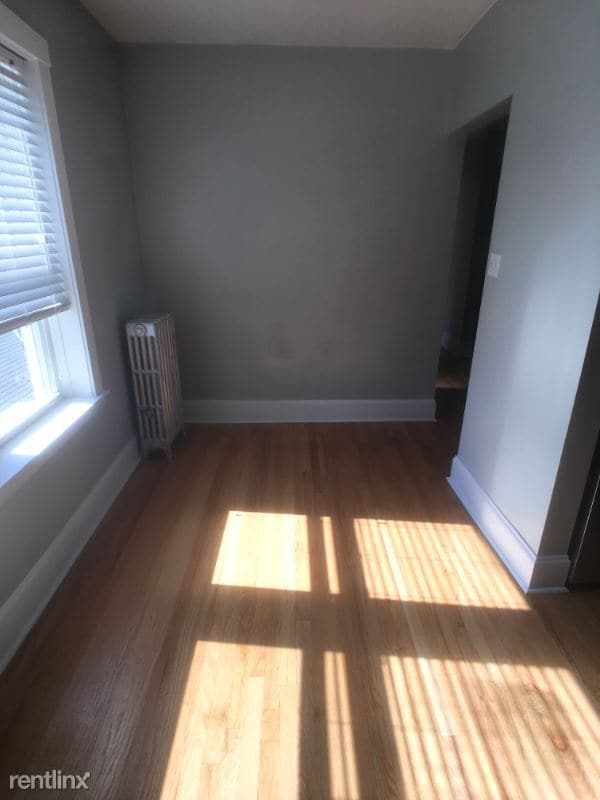 Building Photo - 4651 N Manor Ave