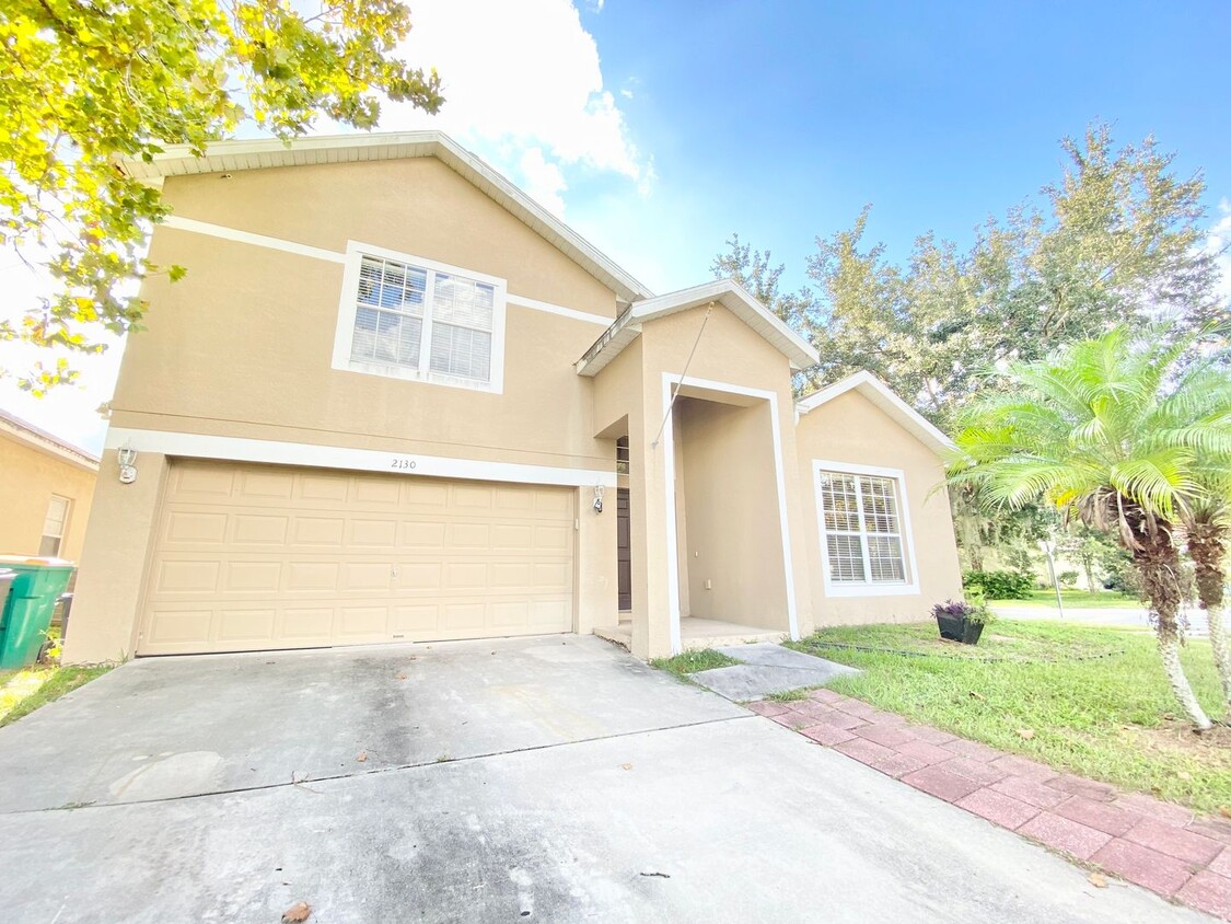 Foto principal - SPACIOUS HOME IN KISSIMMEE, FLORIDA!