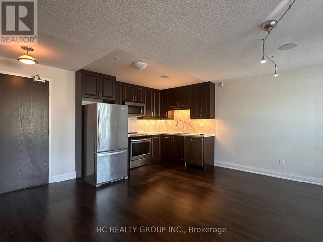 Photo du bâtiment - 75 Norman Bethune Ave