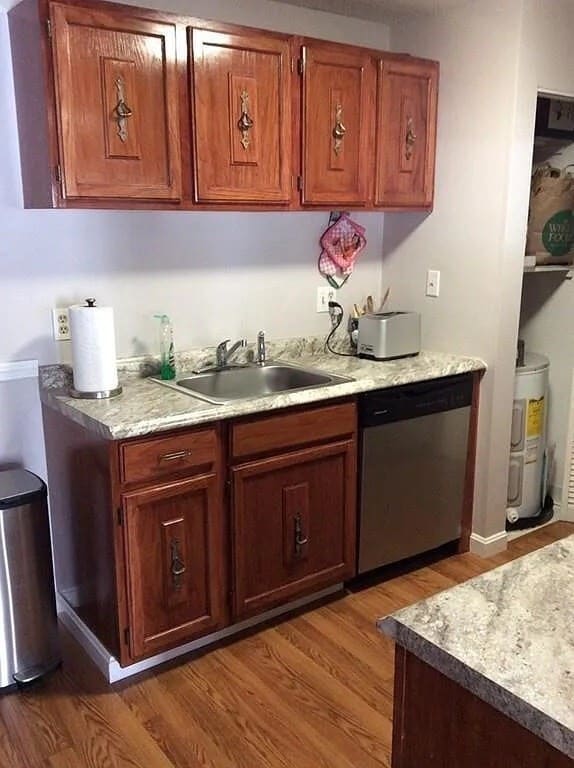 Foto del edificio - 5 Thoreau Ct