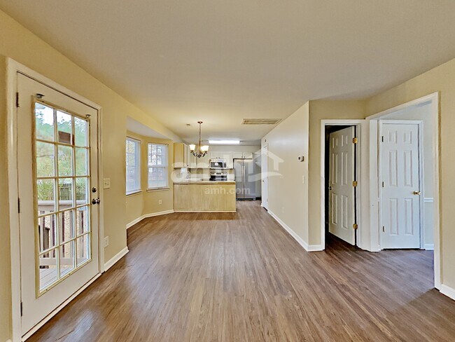Building Photo - 1824 Devon Drive