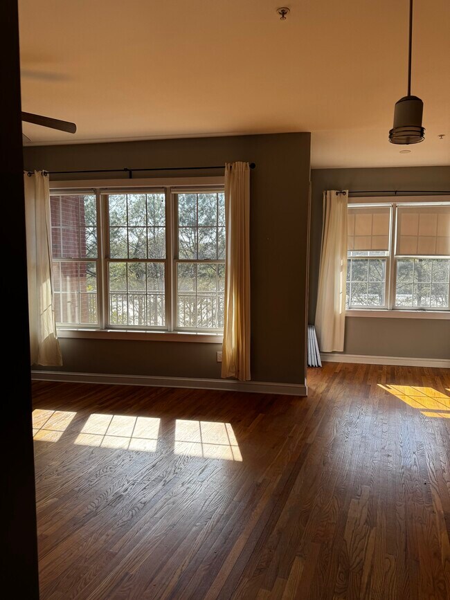 Foto del edificio - 680 Greenwood Ave NE