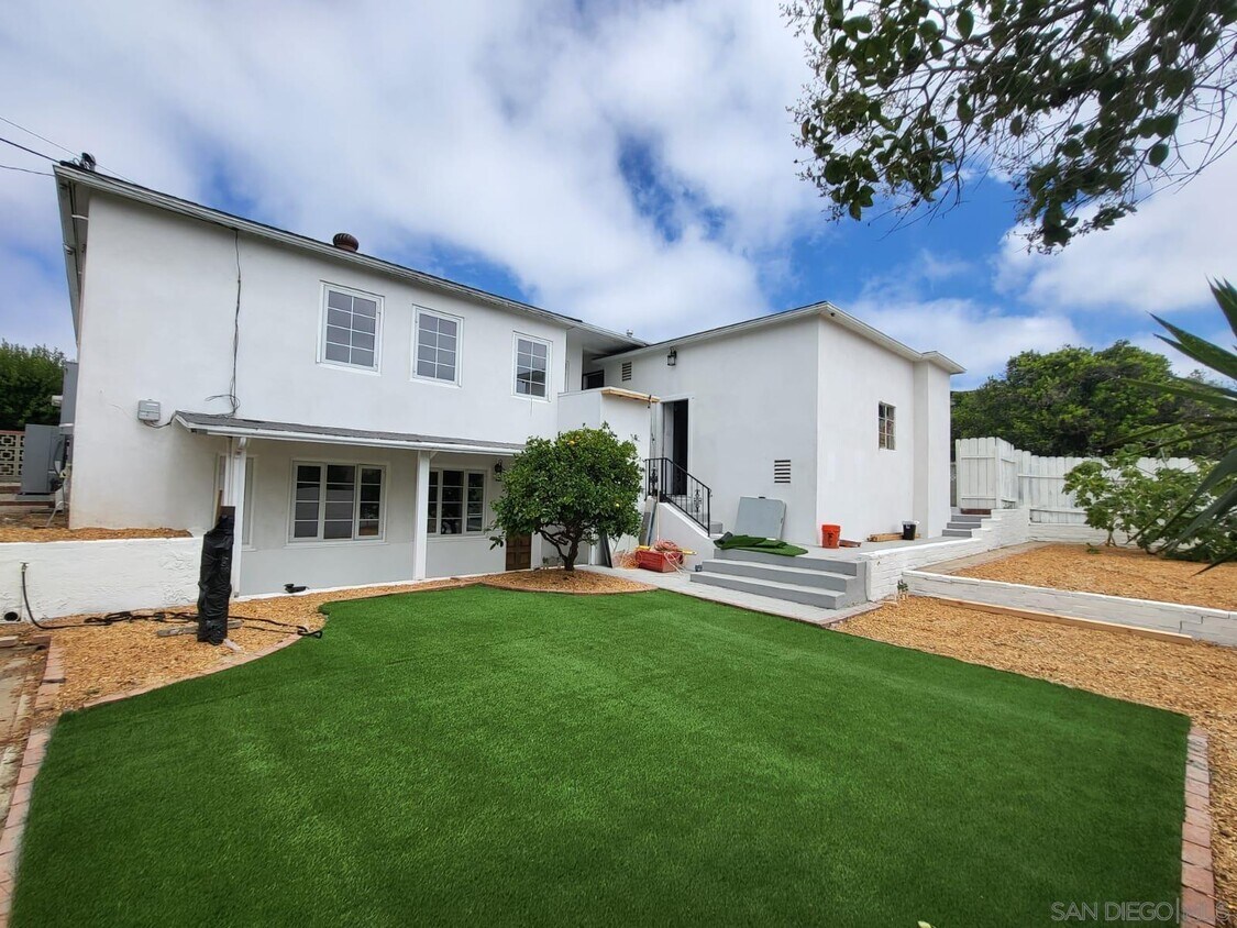 Foto principal - 3765 Elliott St