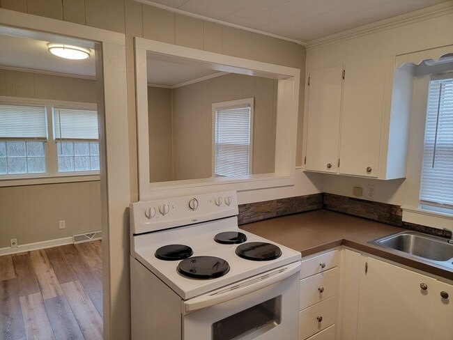 Photo - 1746 Ralee Dr House