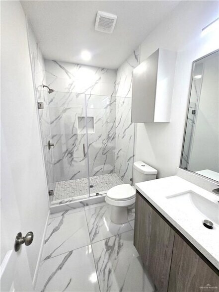 Foto del edificio - 3201 Magdalena St