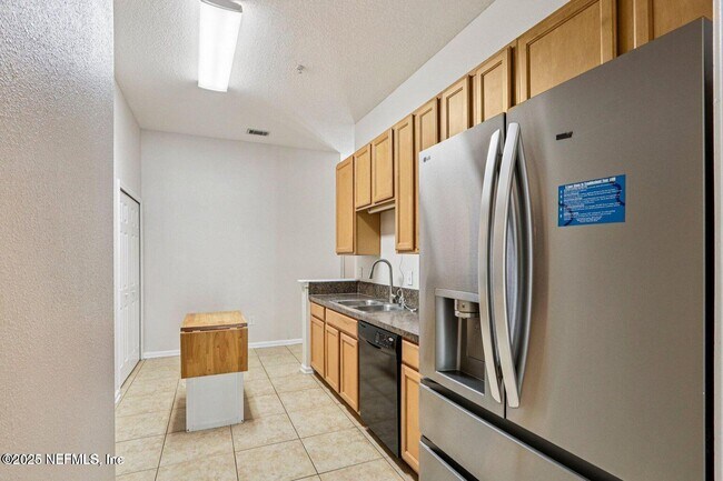 Foto del edificio - 13816 Herons Landing Way