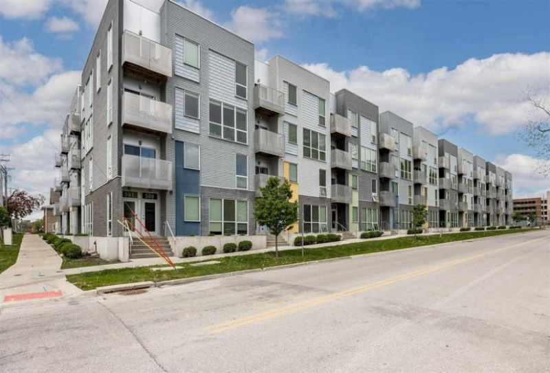 Photo - 527 S Dubuque St (Iowa City, IA)