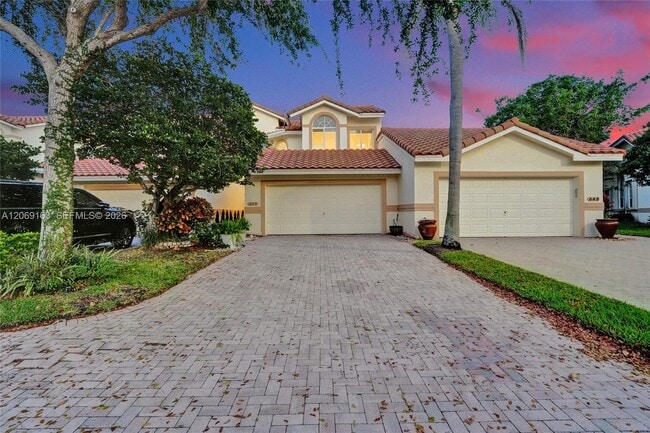 Building Photo - 644 W Palm Aire Dr