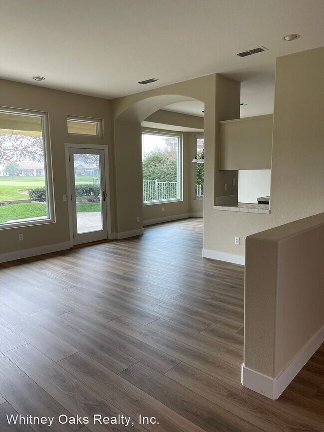 Building Photo - 2 br, 2 bath House - 6233 Rosegarden Lane