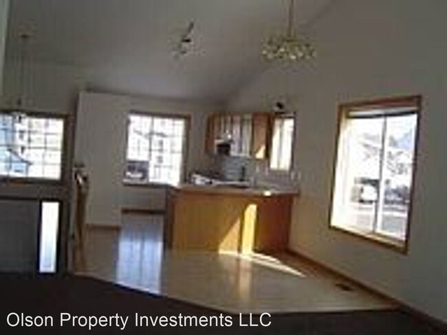 Building Photo - 2 br, 2 bath House - 384 Meadow Lane