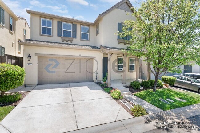 Building Photo - 941 Bracken Ct