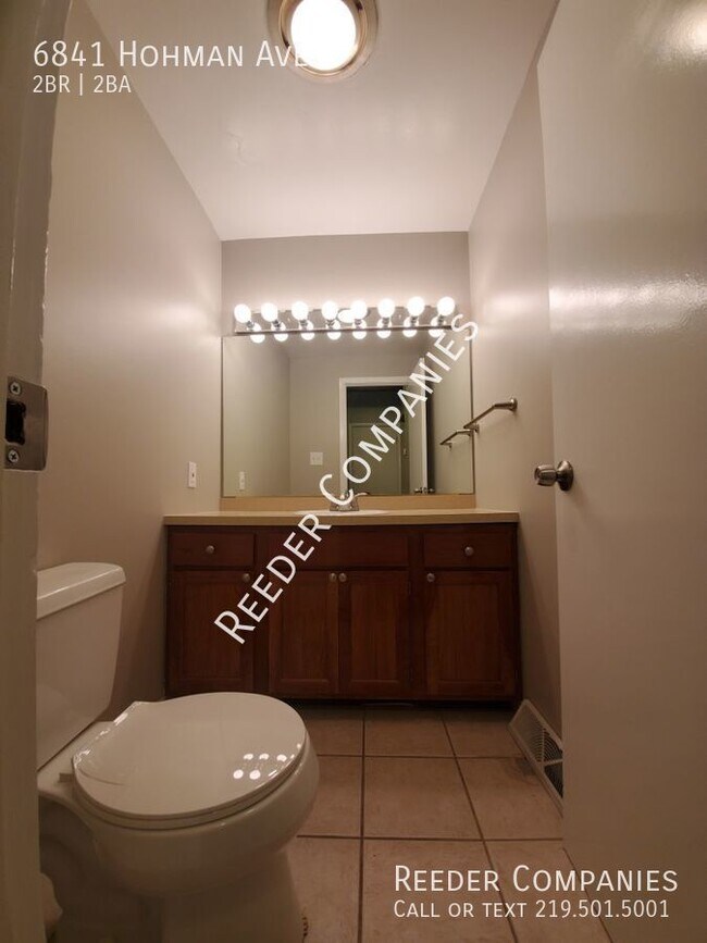 Foto del edificio - 6841 Hohman Ave