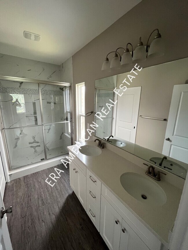 Foto del edificio - 2 Arabelle Cv