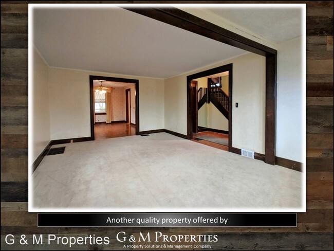 Building Photo - 3 br, 1 bath House - 160 Weldon St.