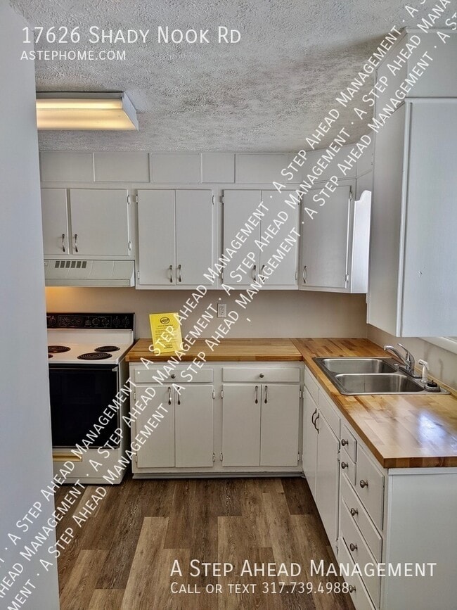 Foto del edificio - 17626 Shady Nook - 2. bed/2 bath in Westfield
