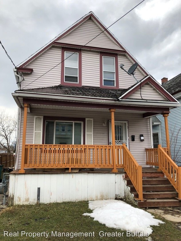 Primary Photo - 70 Kilhoffer St