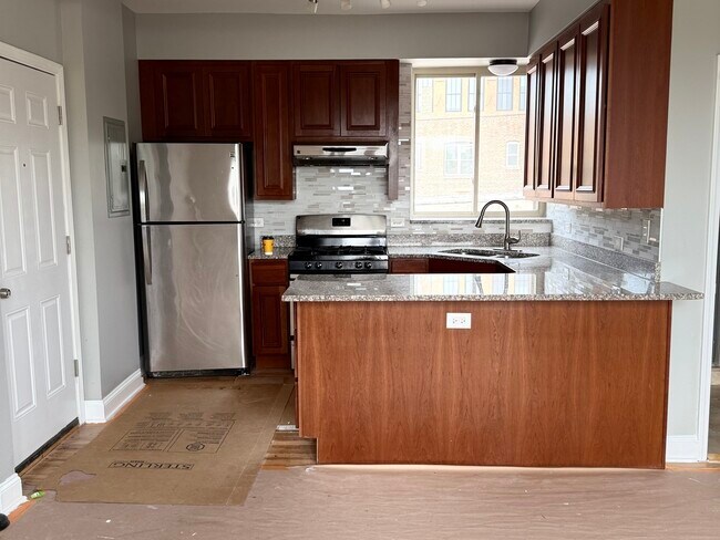 Foto del edificio - 3513 W Fulton Blvd