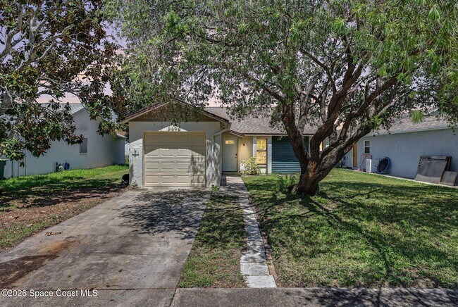 Building Photo - 3695 Brentwood Ct
