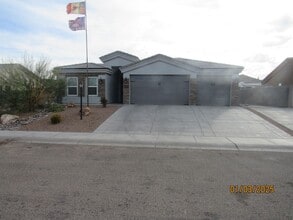 Building Photo - 2244 Dollarhide Dr