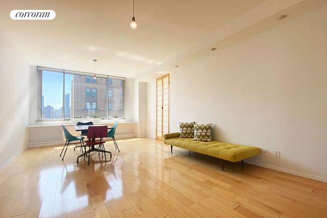Foto del edificio - 101 W 79th St