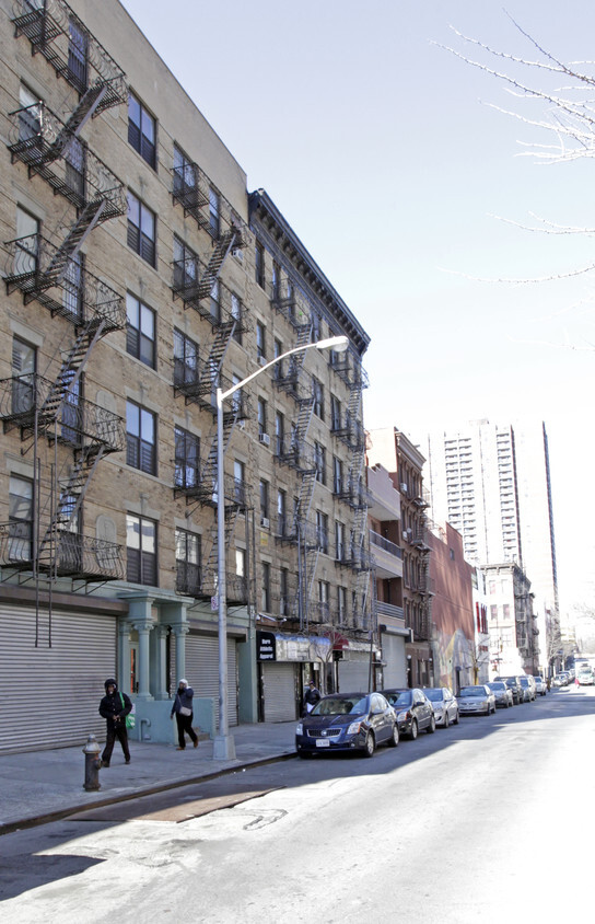 Primary Photo - 212 E 122nd St